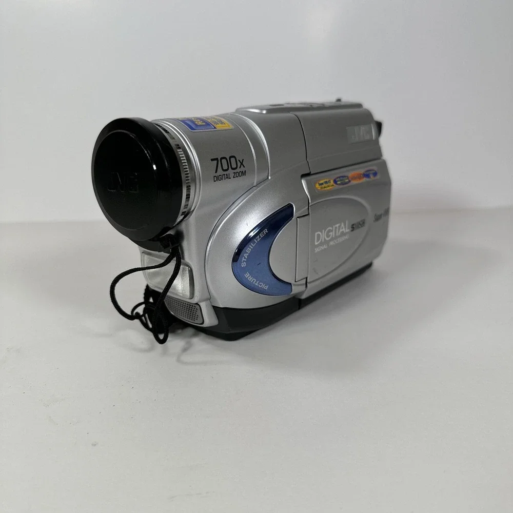 JVC Camcorder GR-SXM260U Compact VHS C High Res Video Camera‎ UNTESTED
